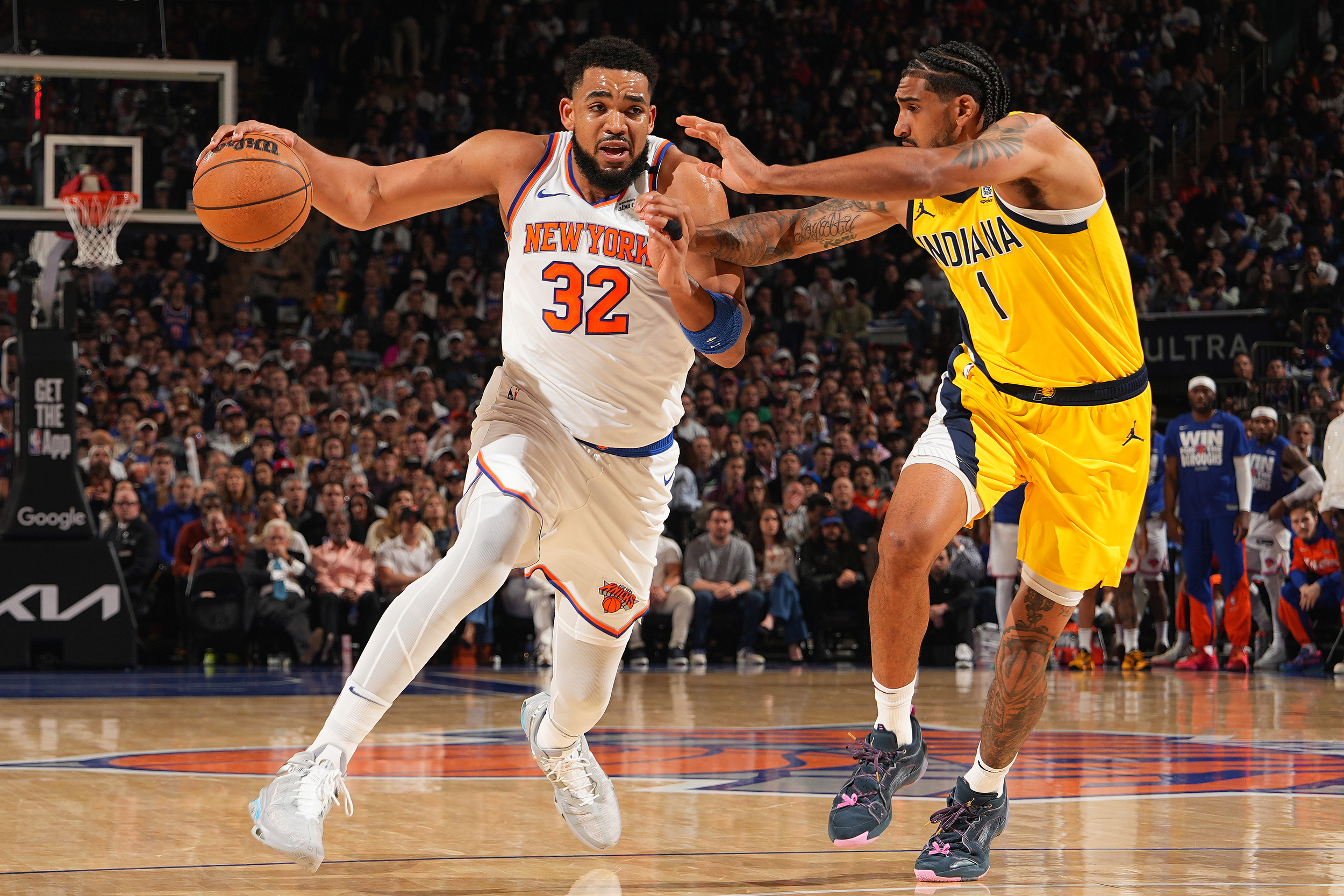 唐斯单赛季季后赛20+10场次排在尼克斯队史第三位