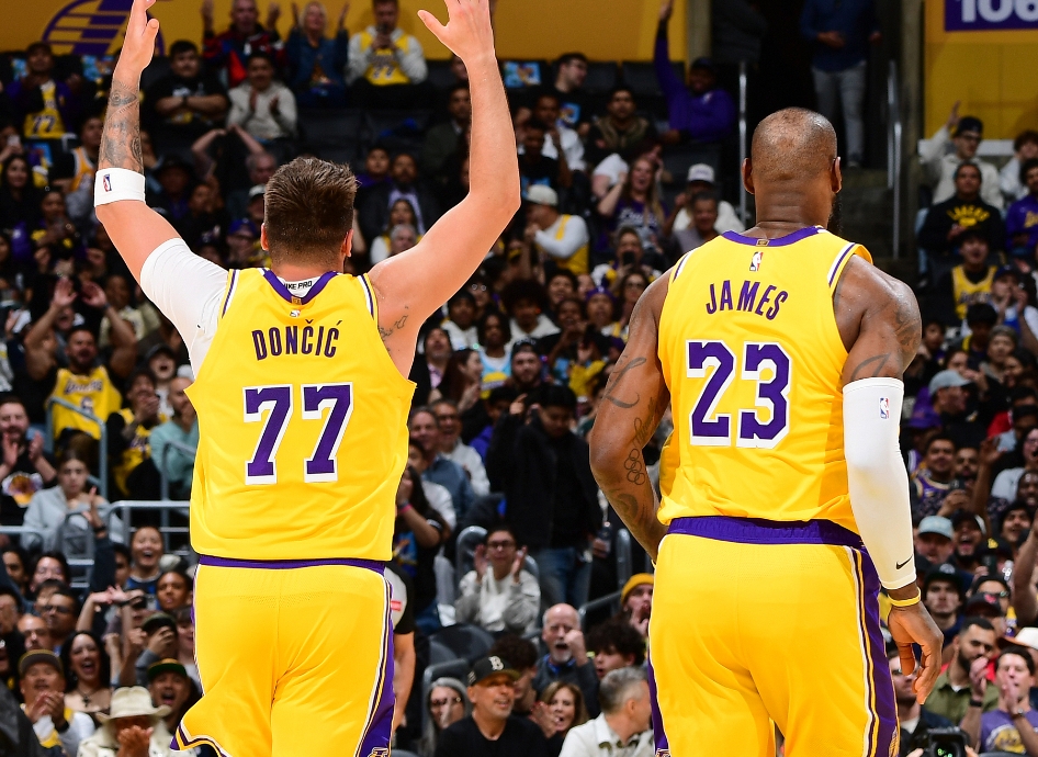 官方网站-美记预测湖人新赛季：再次获得西部前三席位，至少能打进季后赛第二轮