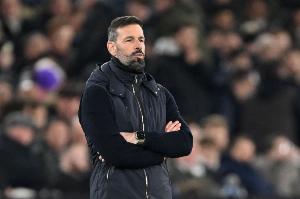 jiuyou网页登录-莱斯特城7连败0进球丢16球！范尼：球员们都很努力，但球就是不进