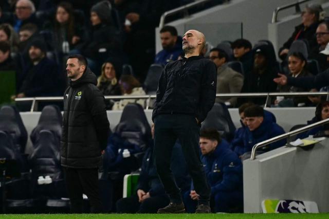 九游官网登录-半场猛揍热刺半场被猛揍 曼城大起大落丢两分不冤