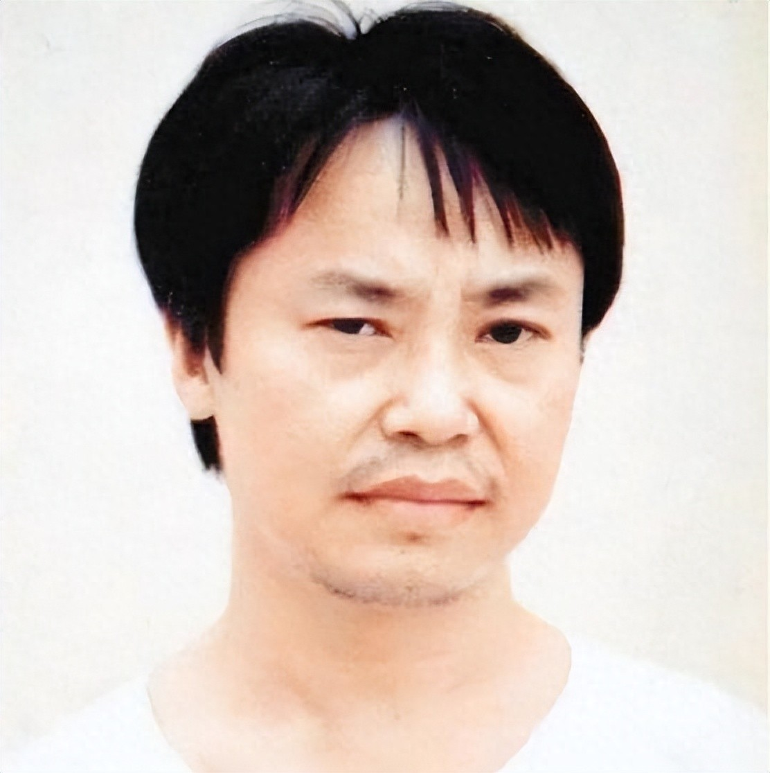 张子强家人现状曝光：遗孀携20亿定居泰国，大儿子成了餐厅厨师